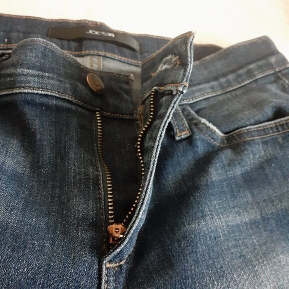 Joe's Jeans Women's Size 26 Monroe Medium Wash Denim Mid Rise Bermuda Shorts - Picture 7 of 13